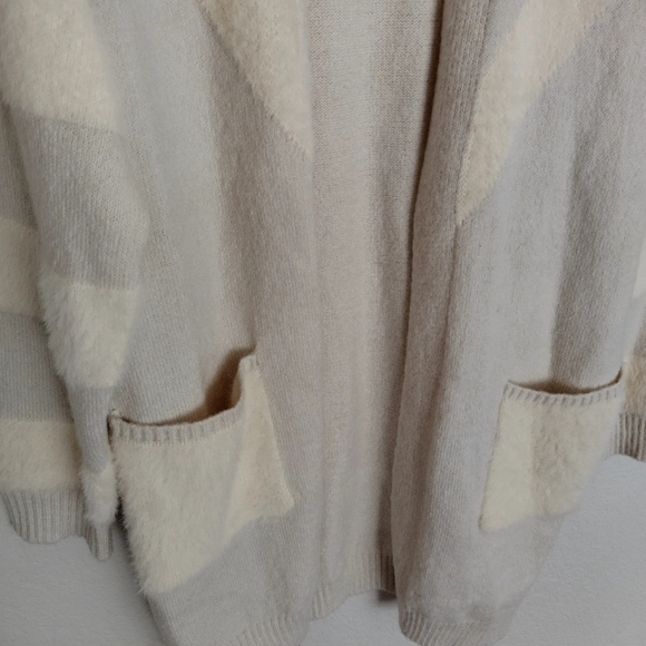 By Anthropologie open front long front pockets cardigan sz M - Picture 2 of 7